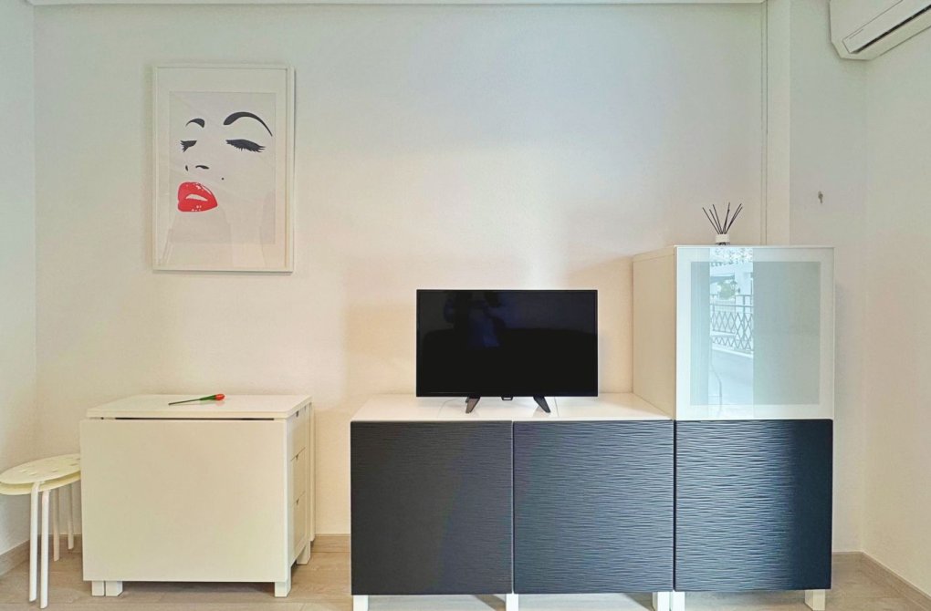 Rynek wtórny - Apartament - Torrevieja - La Mata