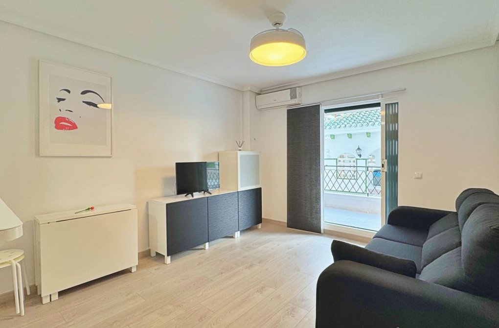 Rynek wtórny - Apartament - Torrevieja - La Mata