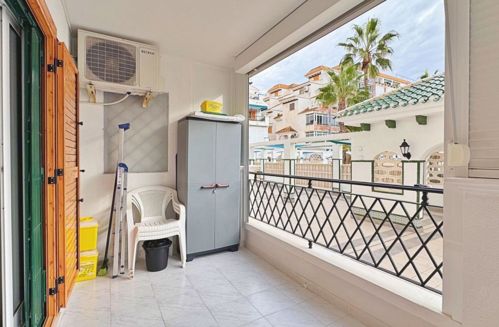 Rynek wtórny - Apartament - Torrevieja - La Mata