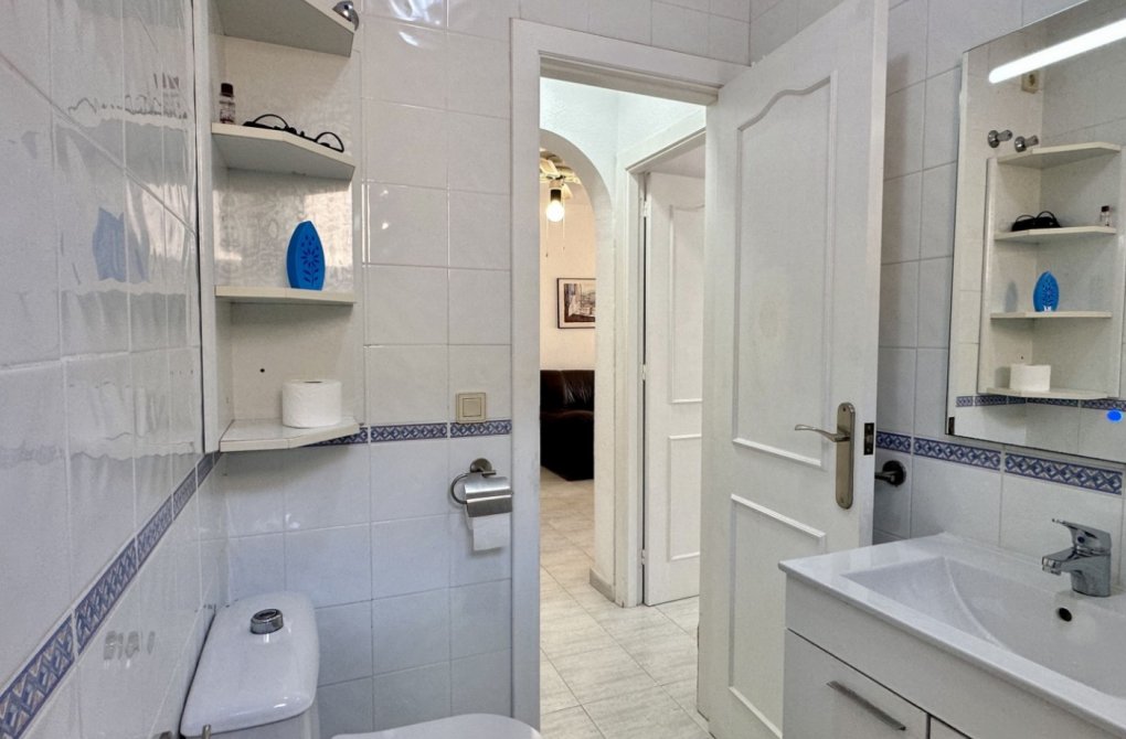 Resale - Apartment - Orihuela Costa - Playa Flamenca