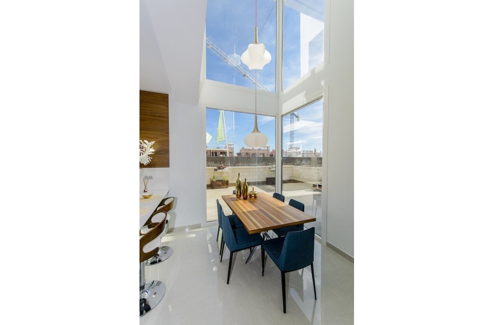 Rynek pierwotny - Willa - Los Montesinos - La Herrada