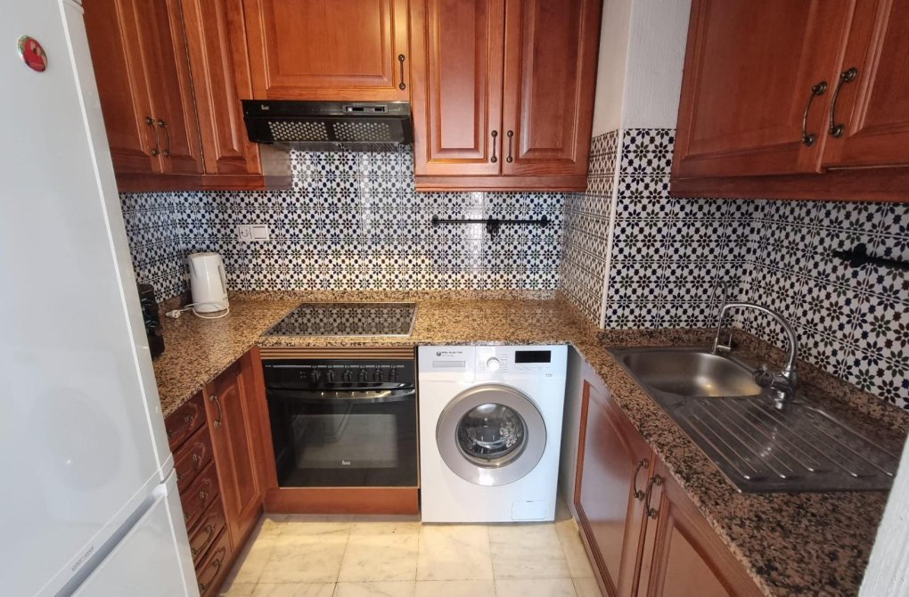 Resale - Apartment - Torrevieja - Los Frutales