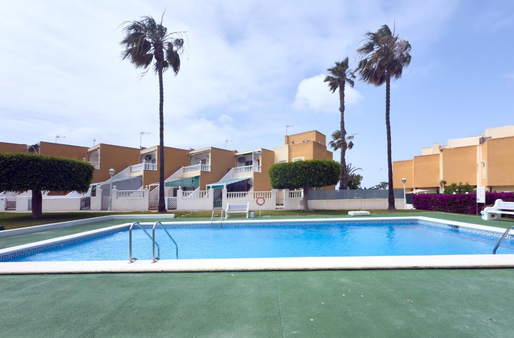 Resale - Bungalow - Torrevieja - Torreblanca