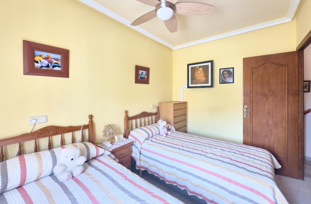 Resale - Bungalow - Torrevieja - Torreblanca