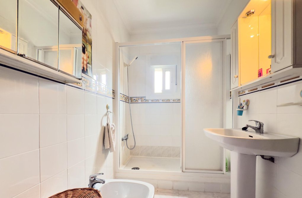 Resale - Bungalow - Torrevieja - Torreblanca