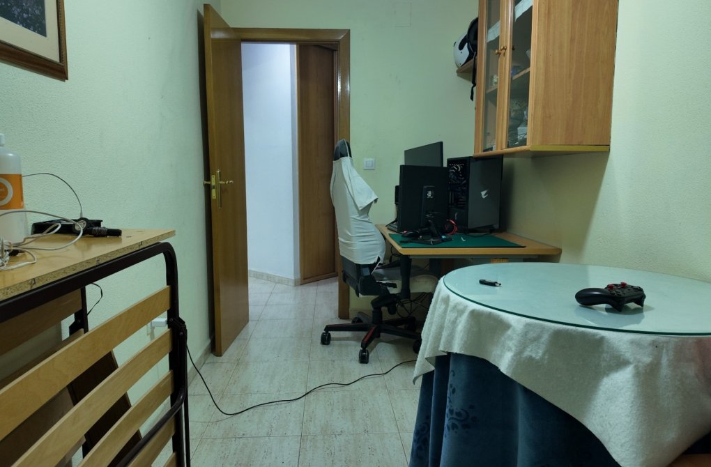 Resale - Apartment - Alicante - Altozano