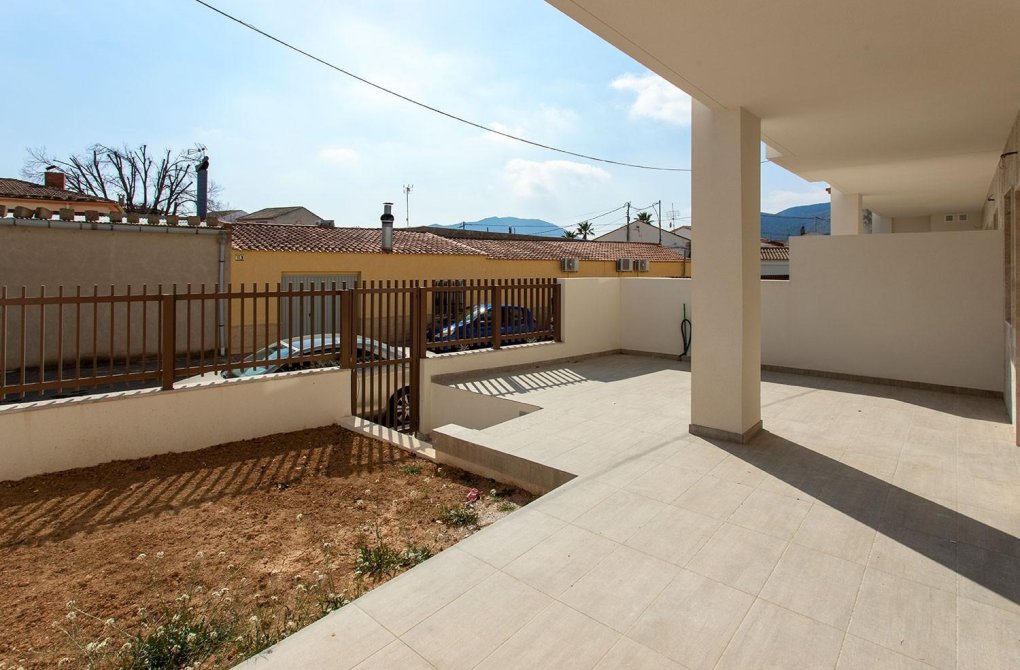 Rynek pierwotny - Bungalow - Hondón de las Nieves - El Salero