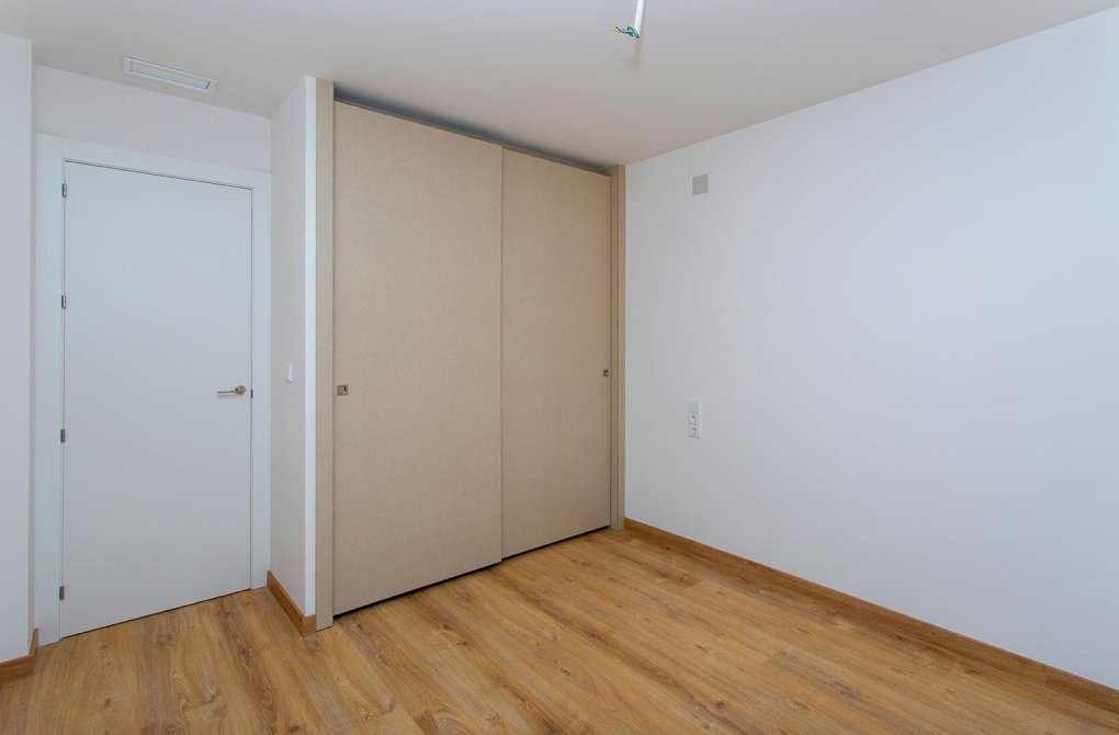 Rynek pierwotny - Bungalow - Hondón de las Nieves - El Salero