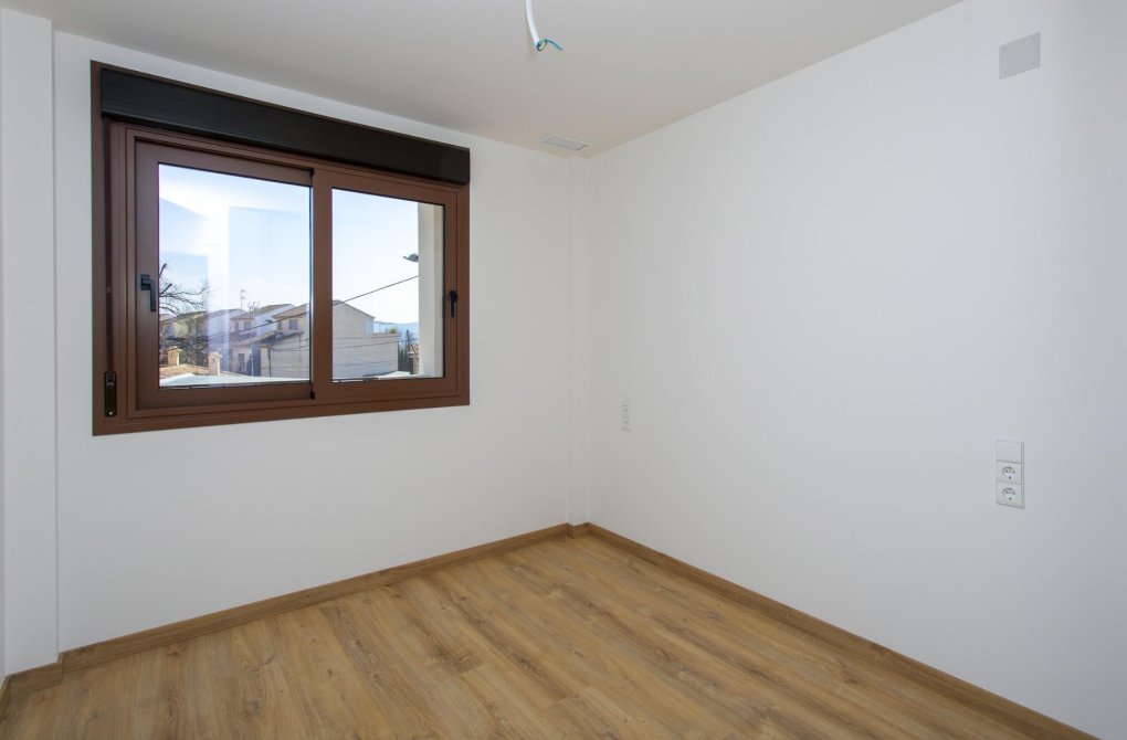 Rynek pierwotny - Bungalow - Hondón de las Nieves - El Salero