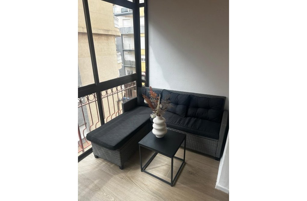 Resale - Apartment - Torrevieja - Centro