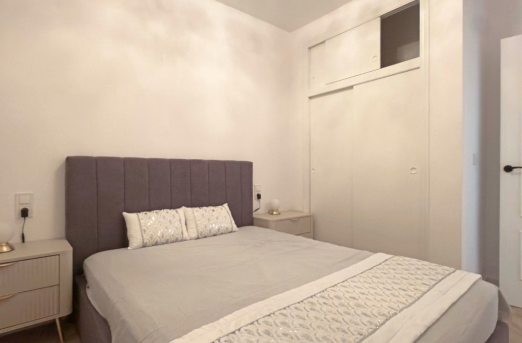 Reventa - Apartamento - Torrevieja - torrevieja