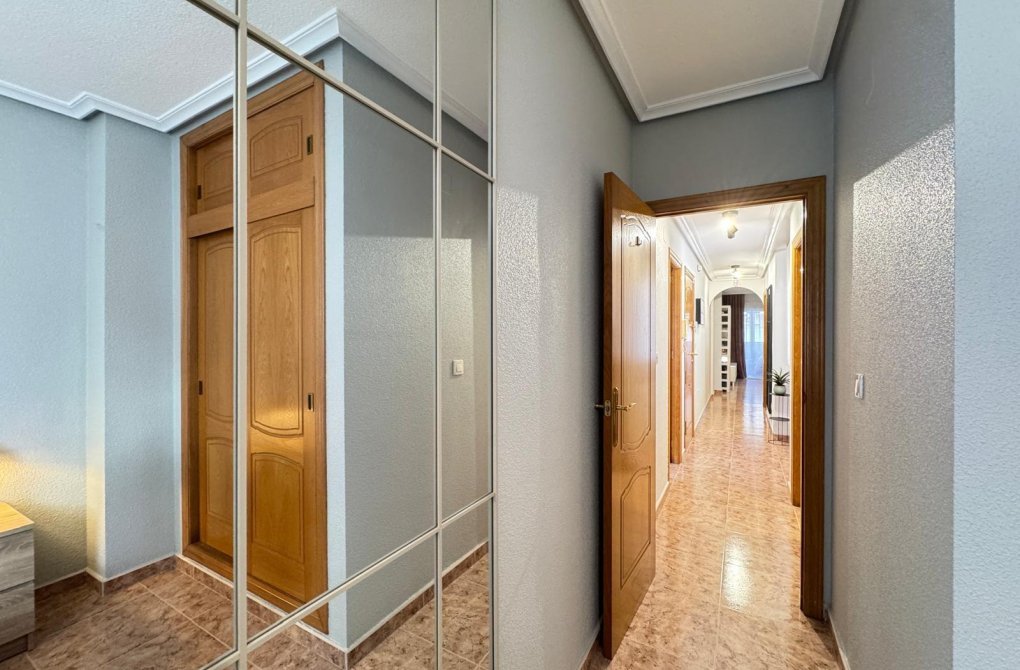 Resale - Penthouse - Torrevieja - Centro