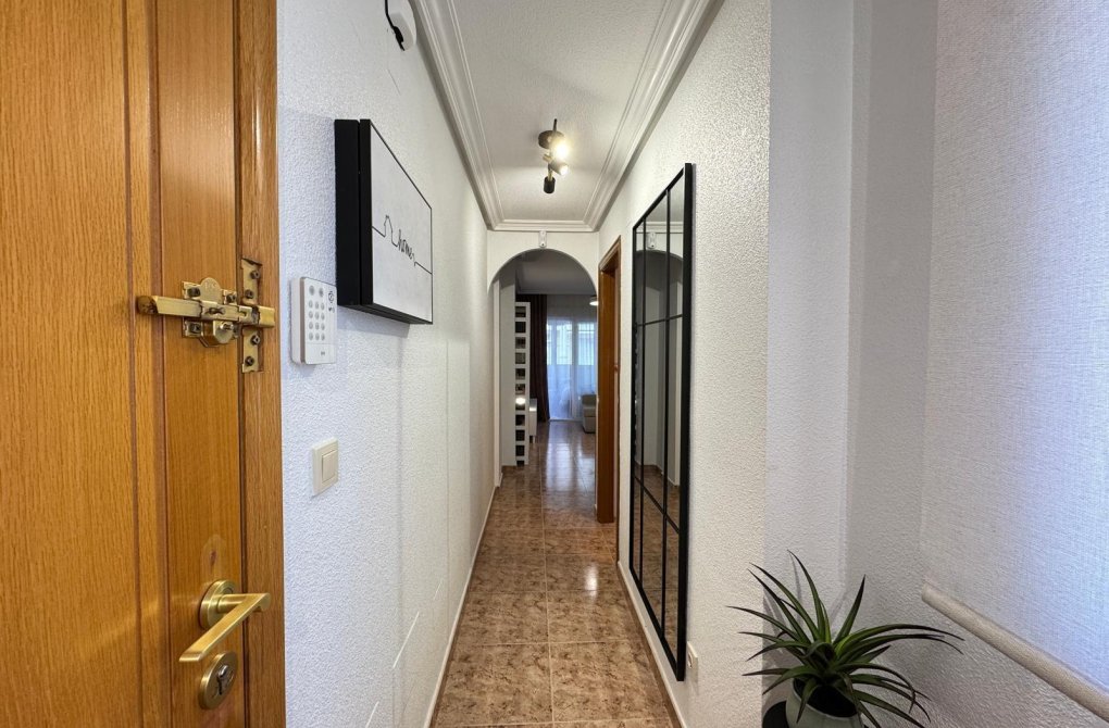Resale - Penthouse - Torrevieja - Centro