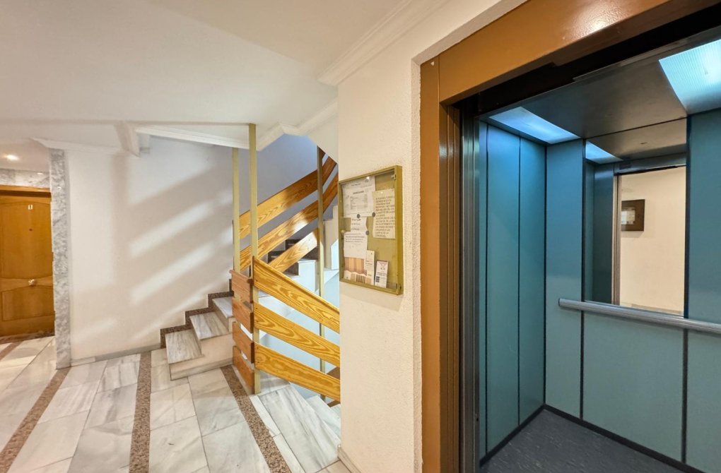 Resale - Penthouse - Torrevieja - Centro