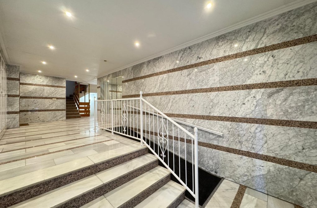 Resale - Penthouse - Torrevieja - Centro