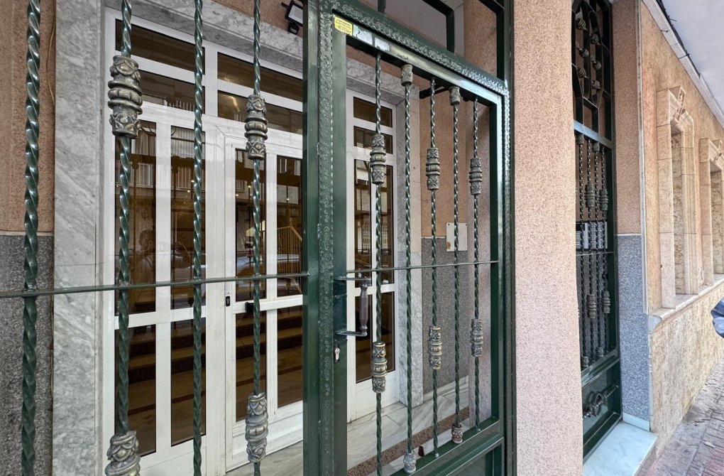 Resale - Penthouse - Torrevieja - Centro