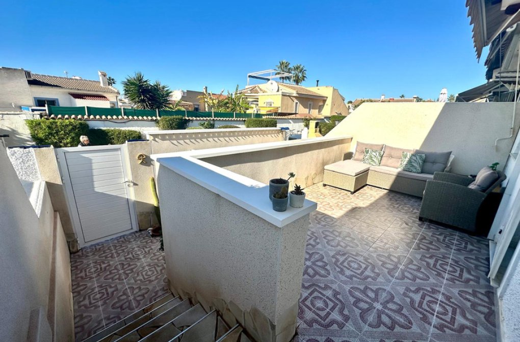 Resale - Bungalow - Ciudad Quesada