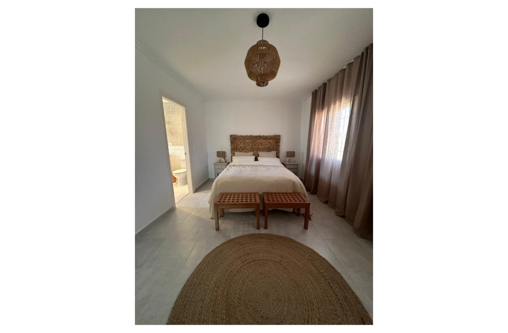 Resale - Villa - Torrevieja - San luis