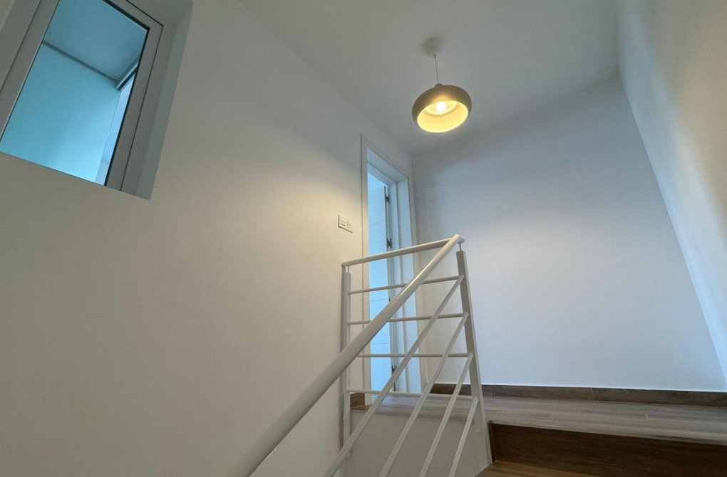 Rynek wtórny - Bungalow - Torrevieja - La Mata