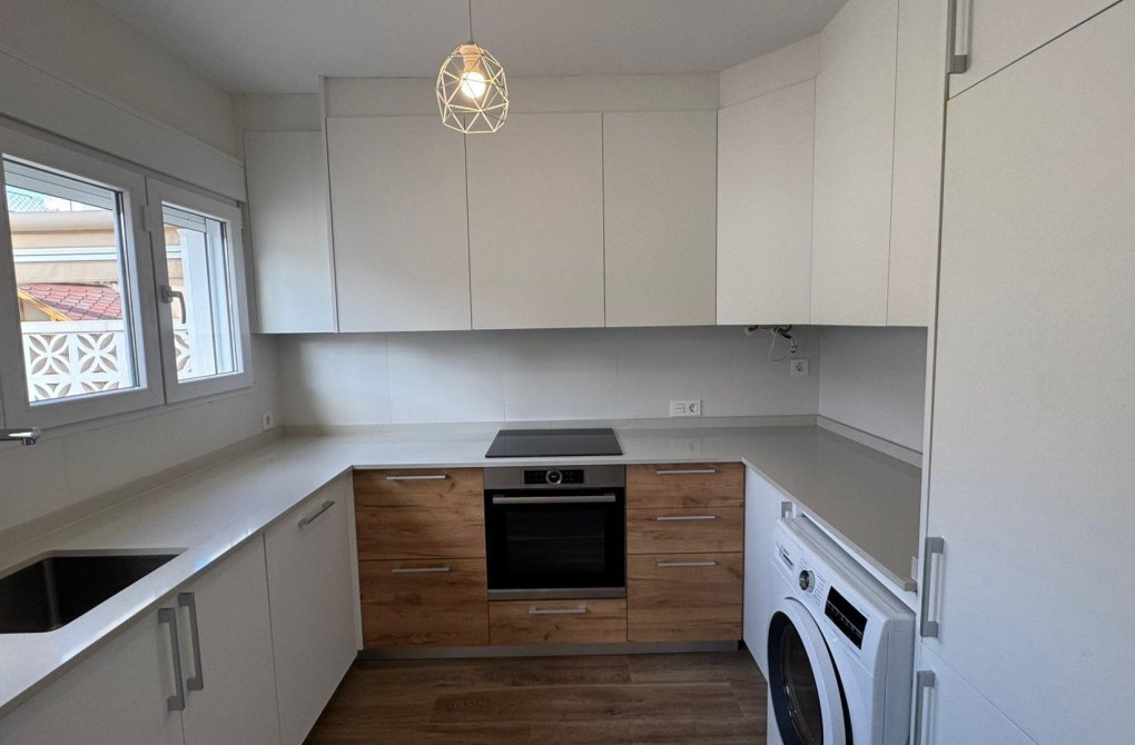 Rynek wtórny - Bungalow - Torrevieja - La Mata