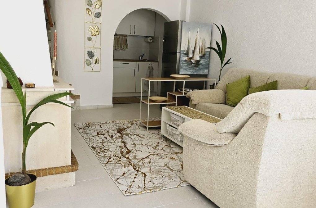 Resale - Bungalow - Guardamar del Segura - Buenavista