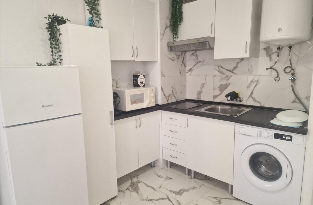 Rynek wtórny - Apartament - Torrevieja - Cabo cervera