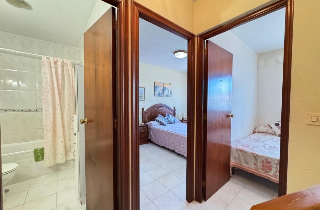 Rynek wtórny - Dom szeregowy - Torrevieja - Playa de los locos