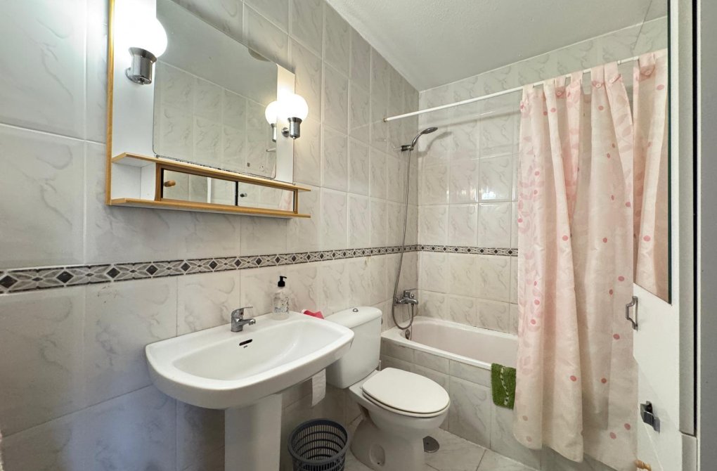 Rynek wtórny - Dom szeregowy - Torrevieja - Playa de los locos