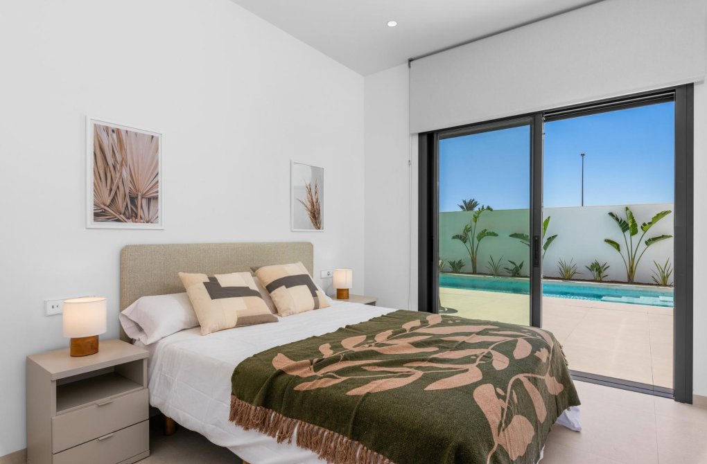 Новостройка - Bилла - Los Alcazares - Serena Golf