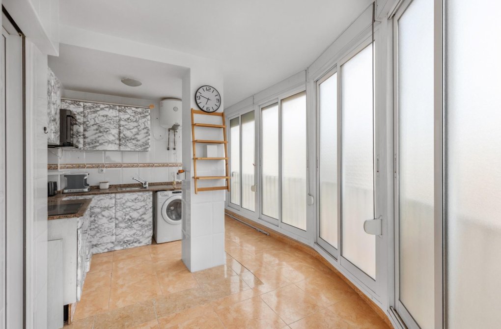 Вторичное жилье - Квартира - Torrevieja - Playa del Cura