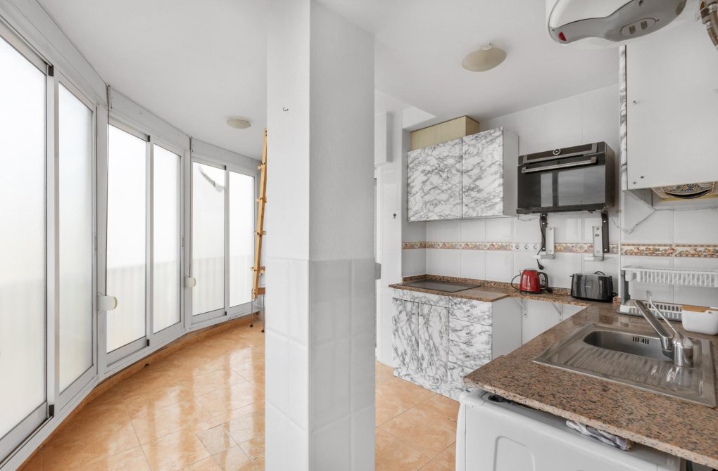 Вторичное жилье - Квартира - Torrevieja - Playa del Cura