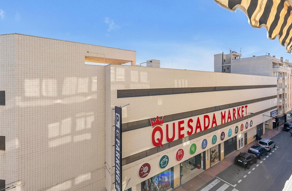 Вторичное жилье - Квартира - Torrevieja - Estacion de autobuses