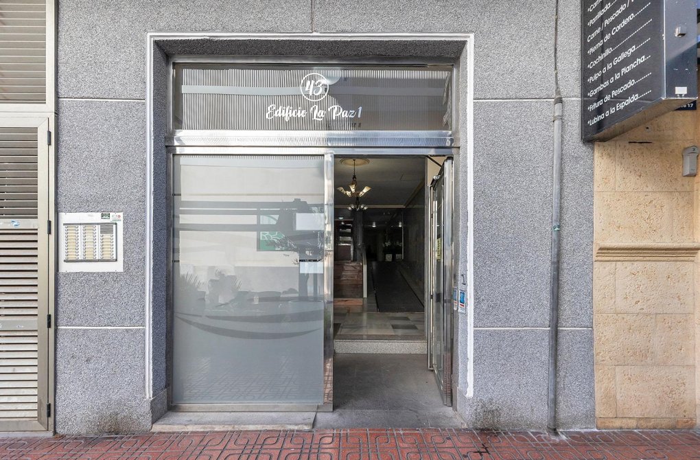 Вторичное жилье - Квартира - Torrevieja - Estacion de autobuses