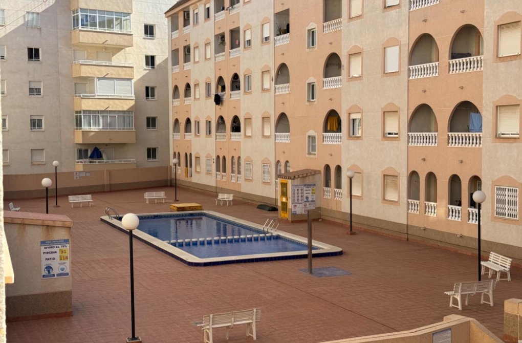 Вторичное жилье - Квартира - Torrevieja - Playa del Cura