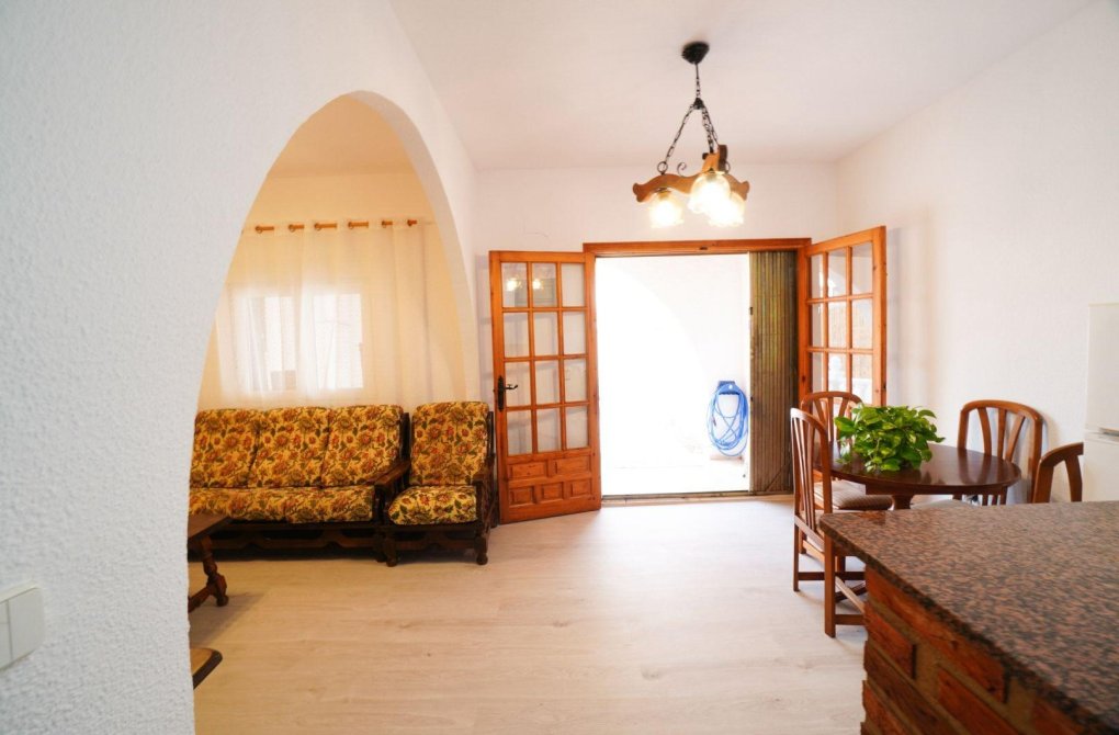 Resale - Bungalow - Torrevieja - Parque las naciones