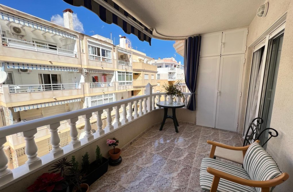 Odsprzedaż - Apartament - Torrevieja - Playa del Cura