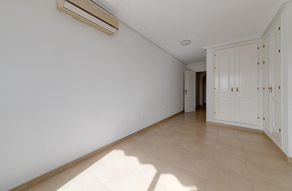 Rynek wtórny - Apartament - Orihuela Costa - Las Filipinas