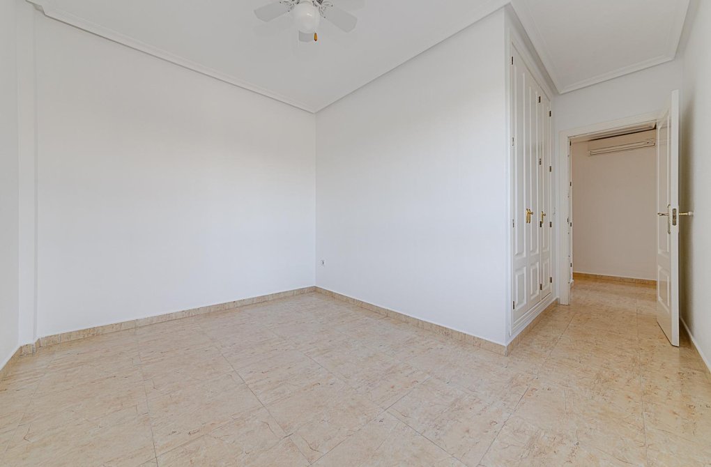 Reventa - Departamento - Orihuela Costa - Las Filipinas