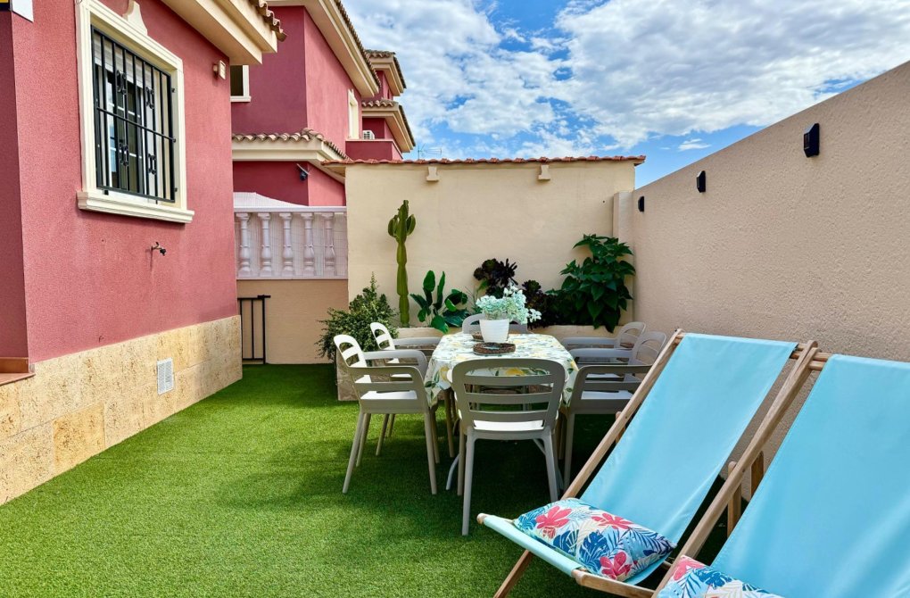 Reventa - Villa - Orihuela Costa - La Zenia