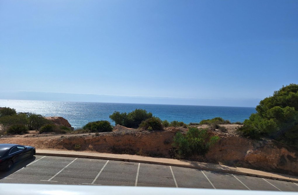 Reventa - Villa - Orihuela Costa - Agua Marina