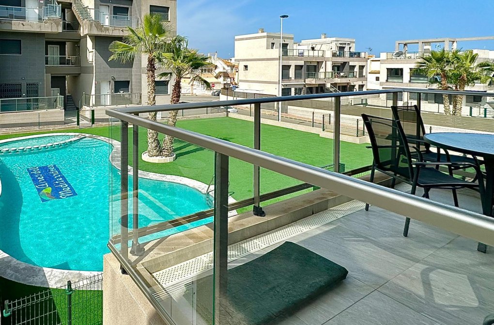 Resale - Apartment - Torrevieja - Los Frutales