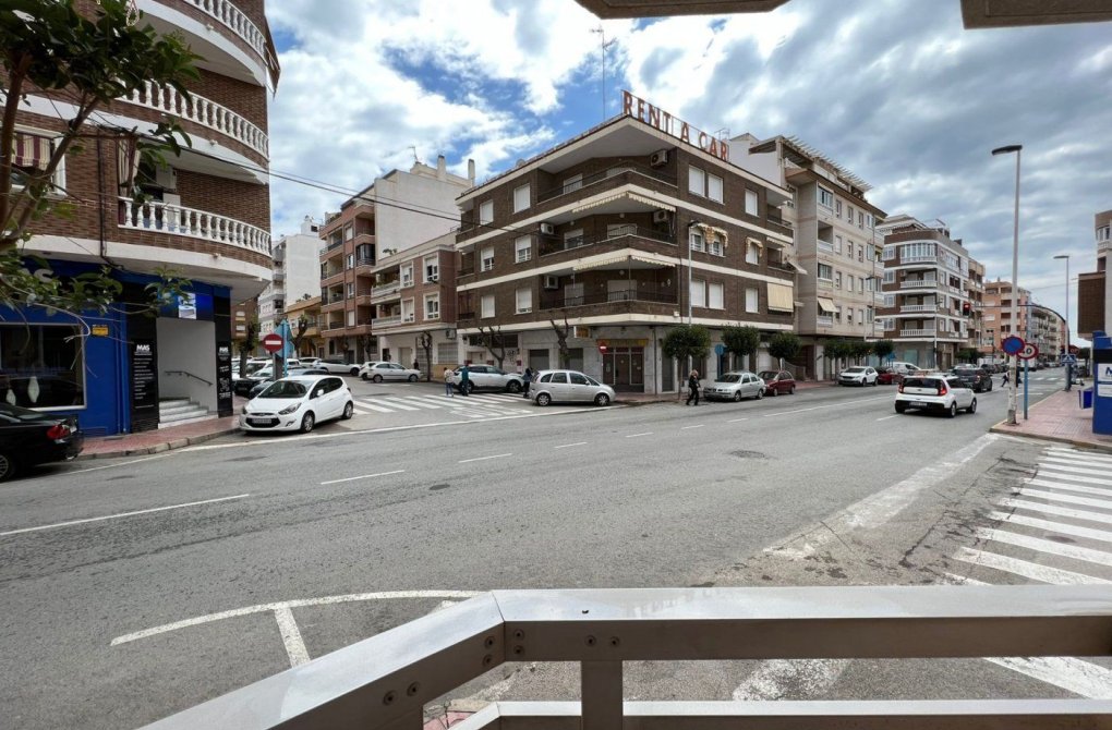 Rynek wtórny - Apartament - Torrevieja - Centro