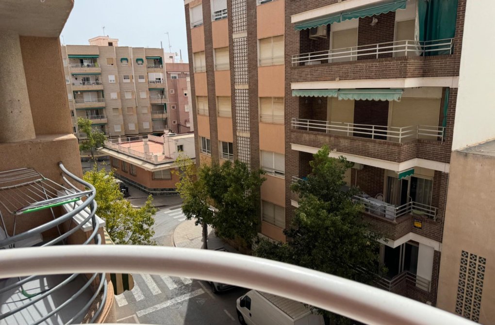 Resale - Apartment - Torrevieja - Playa del Cura