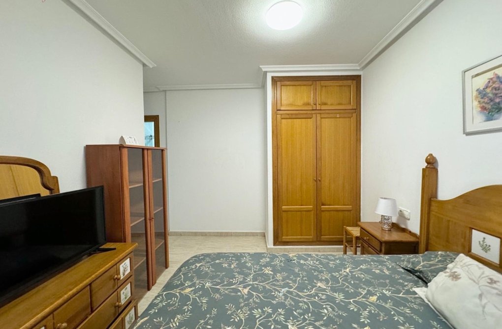 Rynek wtórny - Apartament - Torrevieja - Playa del Cura