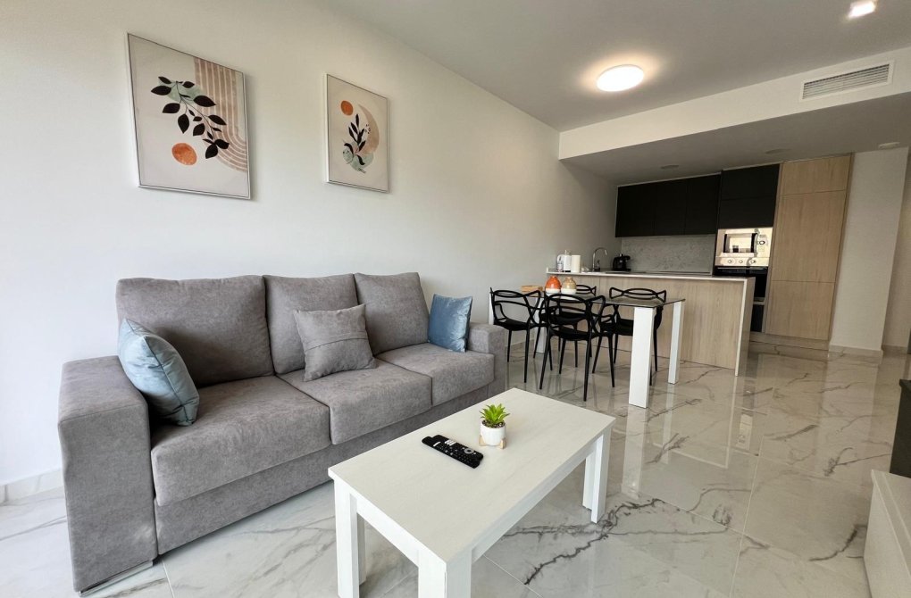 Reventa - Departamento - Torrevieja - Los altos