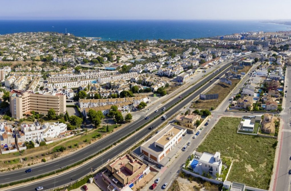 Obra nueva - Villa - Orihuela Costa - La Zenia