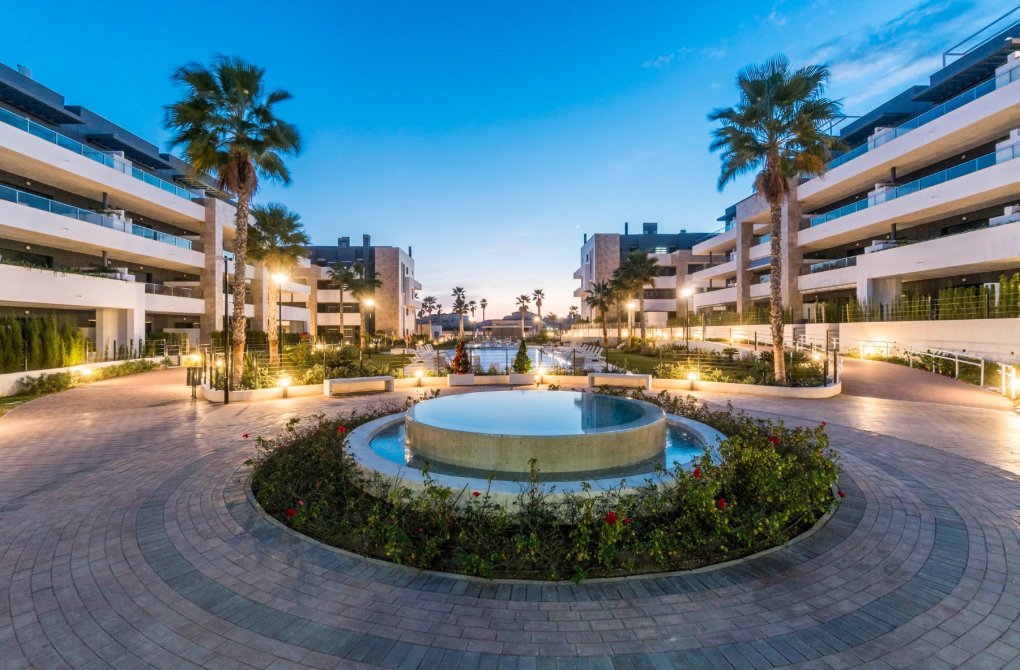 Resale - Apartment - Orihuela Costa - Playa Flamenca