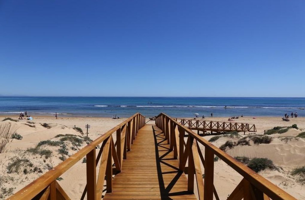 Rynek pierwotny - Daszek - Torrevieja - La Mata