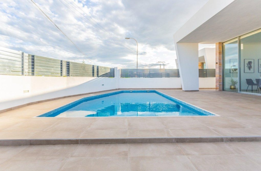 Новостройка - Villa - Torrevieja - Torreta florida