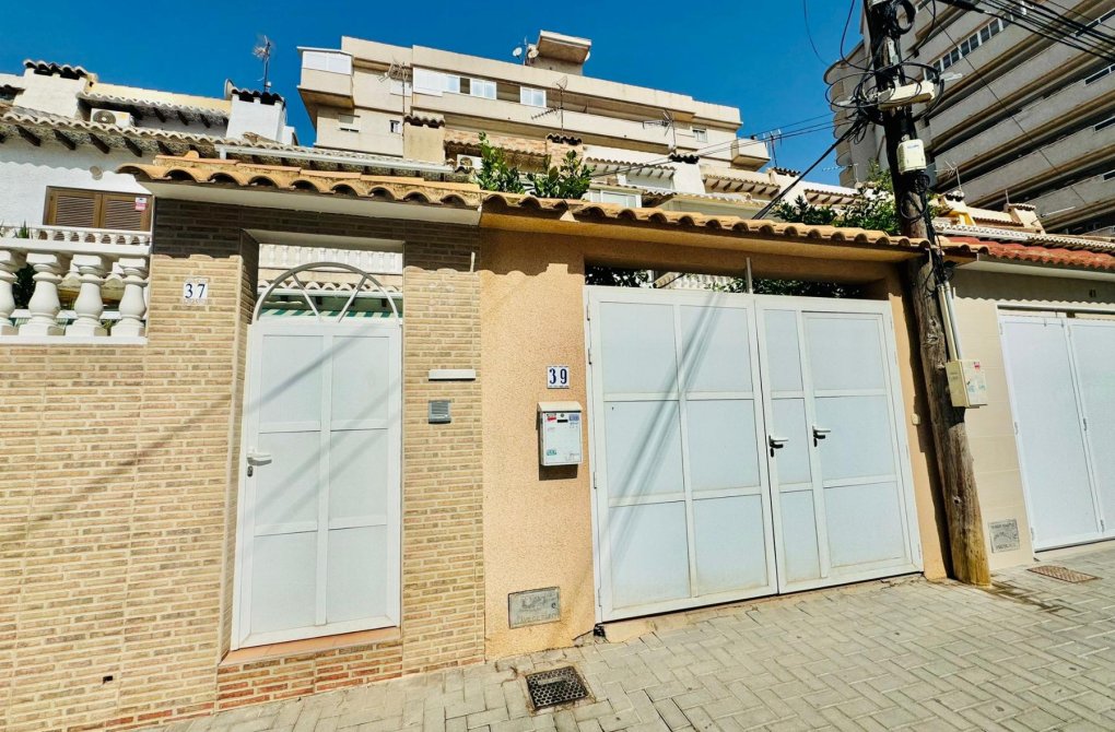 Rynek wtórny - Bungalow - Torrevieja - Aguas Nuevas